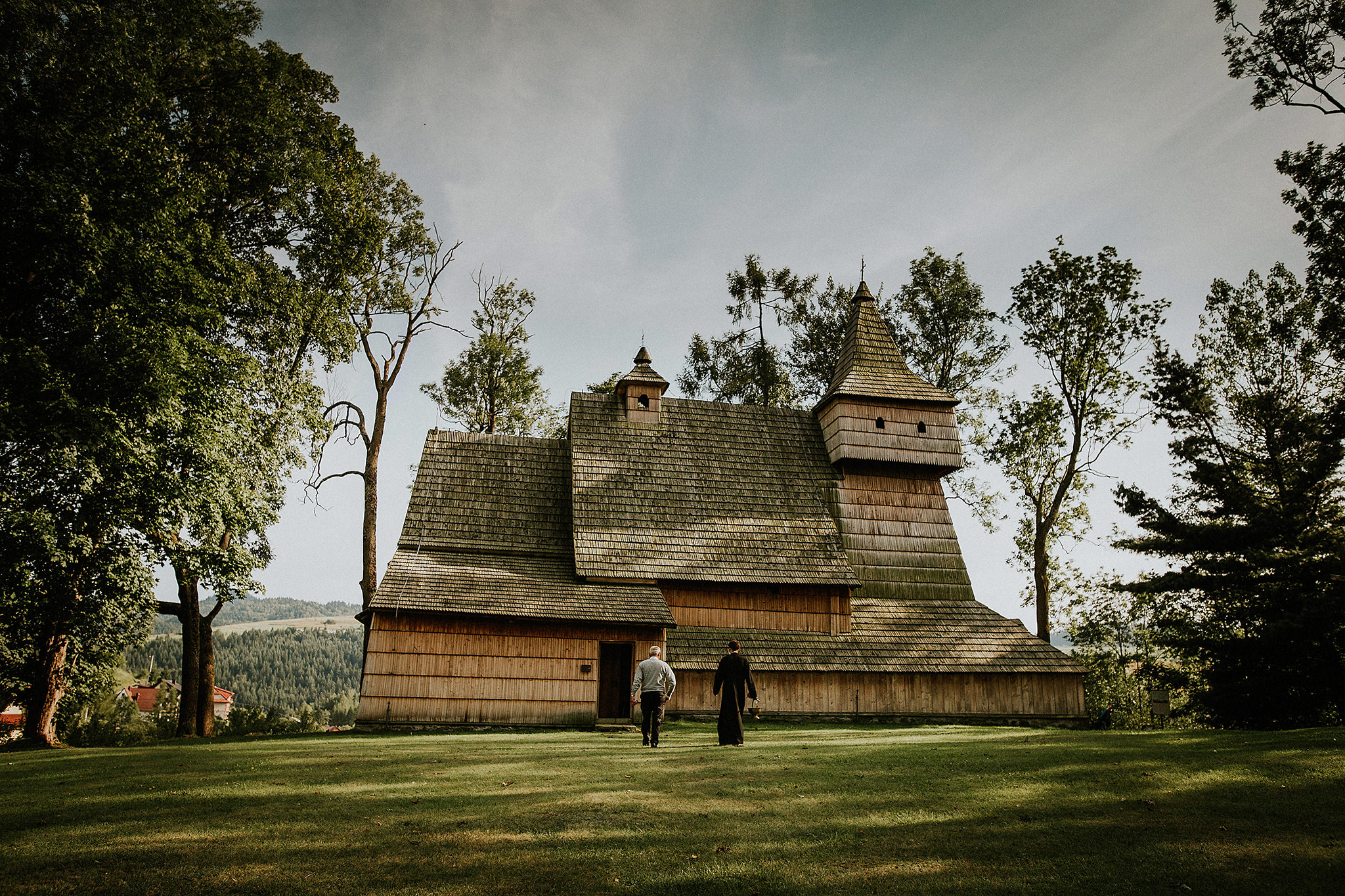 Intimate destination wedding in the mountains Poland
