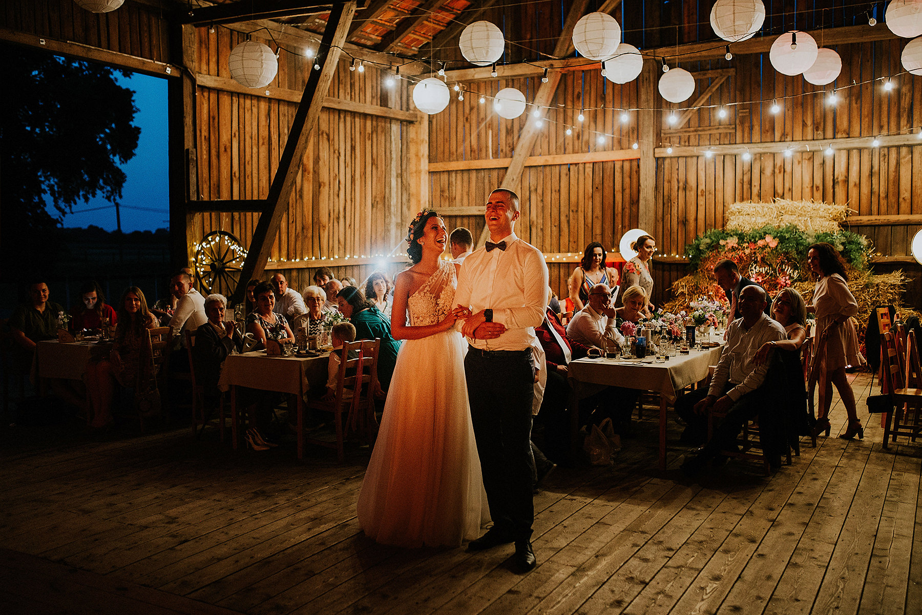 304b folwark wiazy wesele w stodole krakow slub plenerowy fotograf slubny karol nycz photography