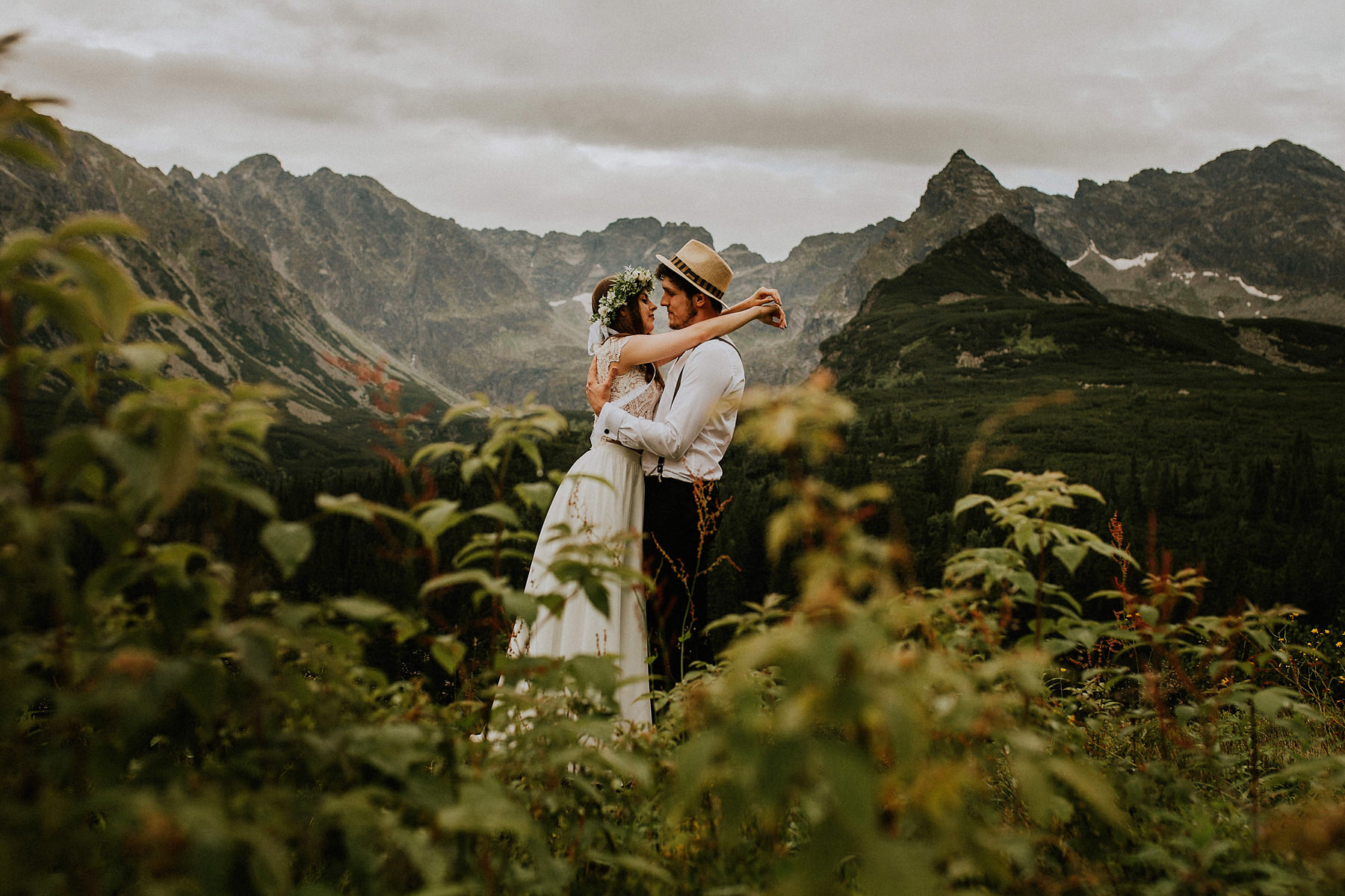 boho wedding photo session in the Polish Tatras