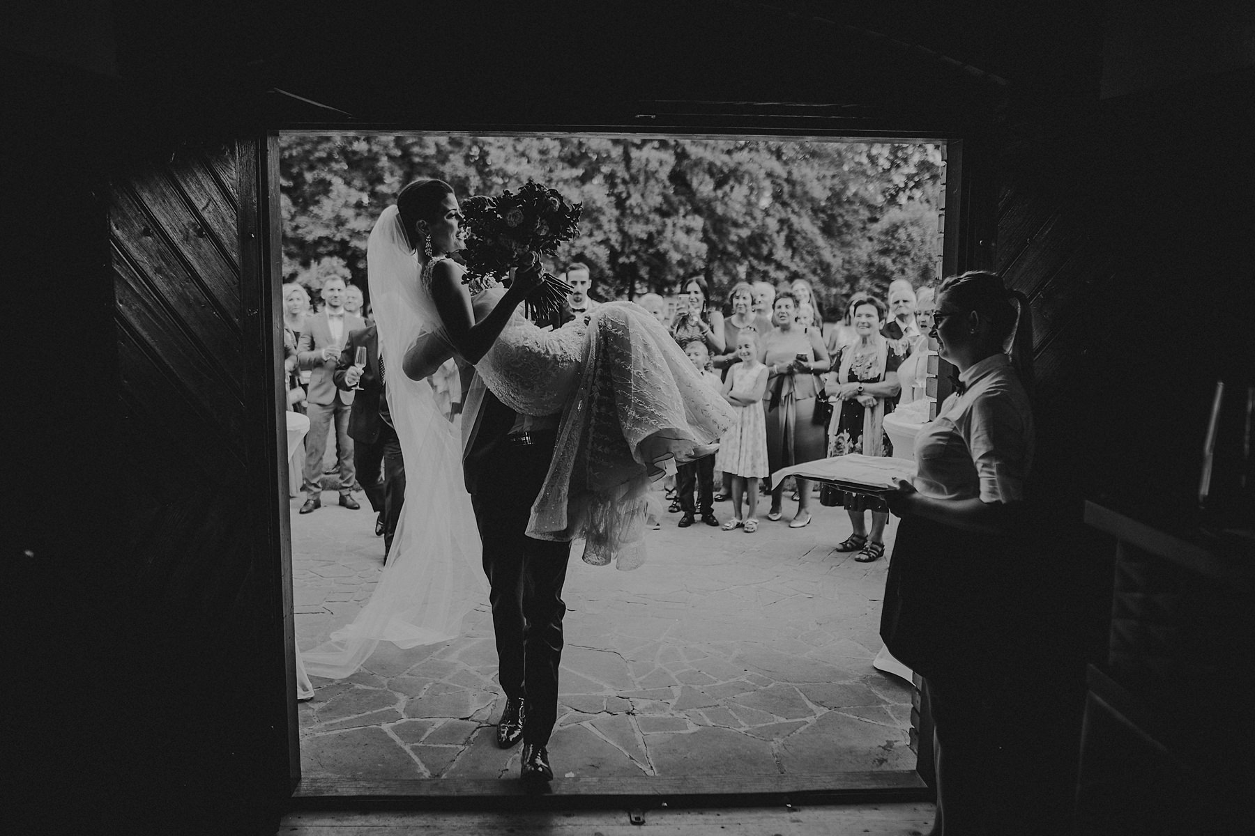 154 wesele dwor w tomaszowicach krakow slub wawel fotograf slubny karol nycz wedding photography poland