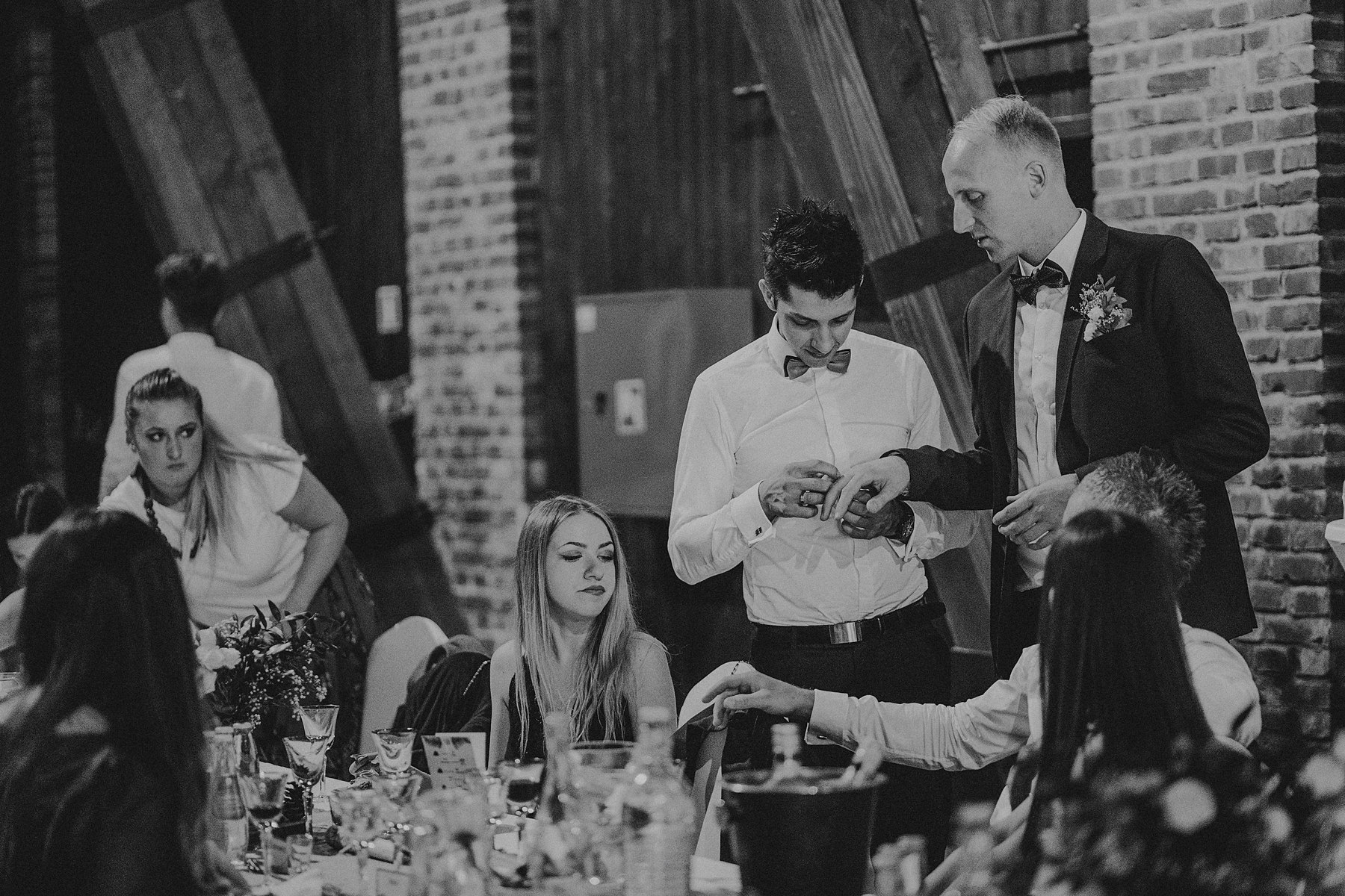 075 stodola ciezkowice wesele kasna dolna fotograf slubny krakow wedding photographer karol nycz