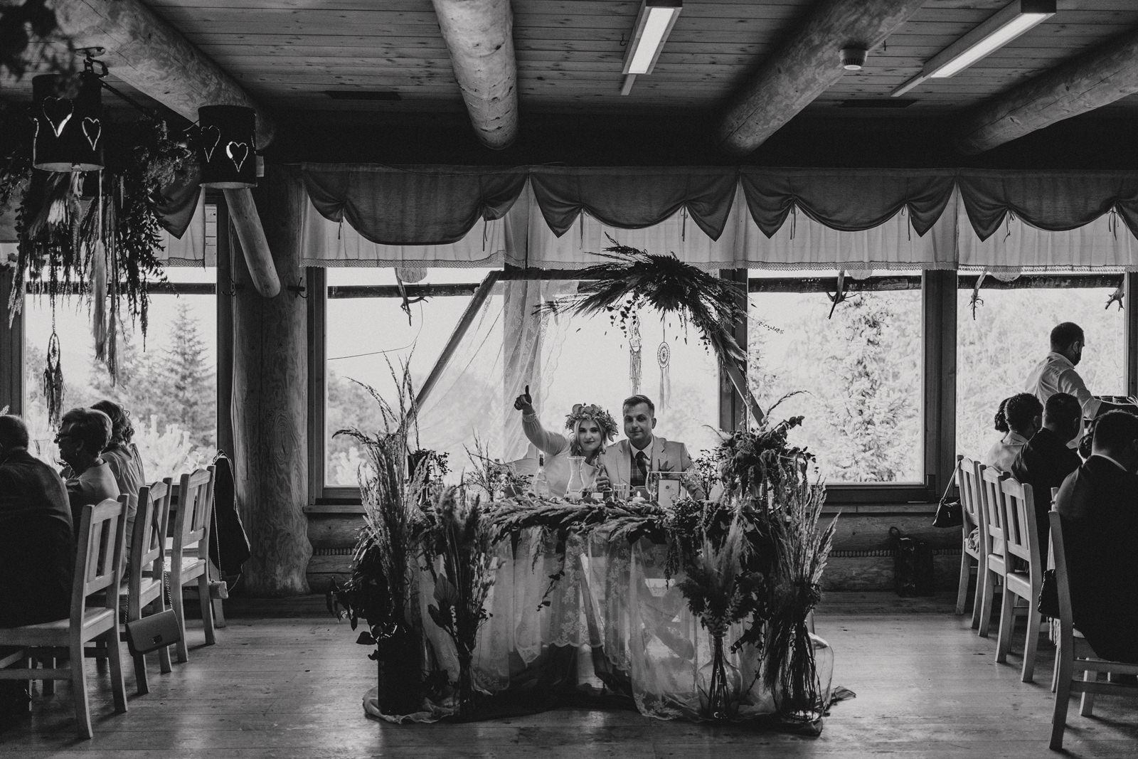 082 kocierz wesele rystykalne forest wedding baciarska chata na kocierzu karol nycz fotograf slubny krakow